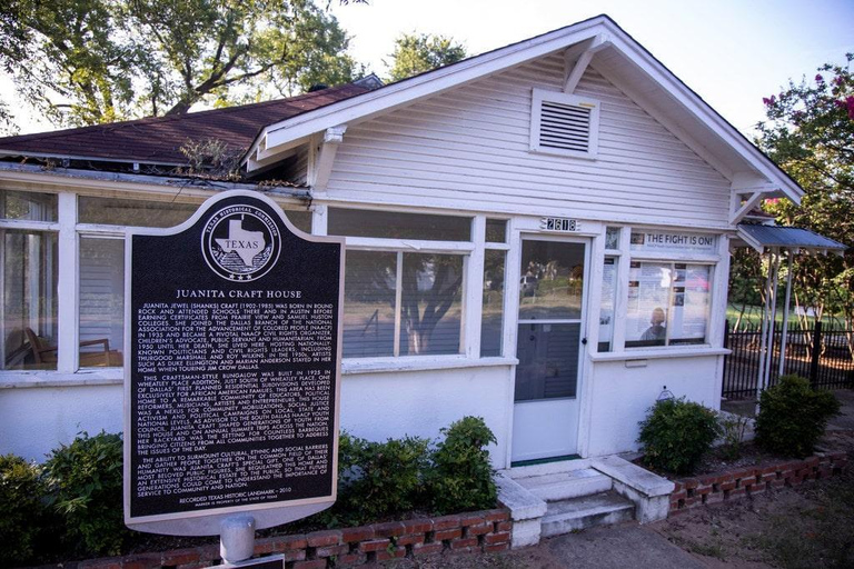 Dallas: Black History Guided Tour with Trivia Games
