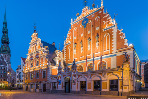 Riga Old Town, C Market & Art Nouveau Guided Walking Tour