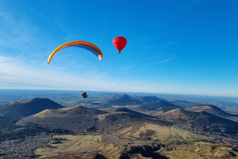 Puy de Dôme: paragliding initiation