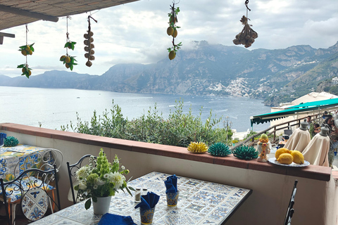 Sorrento Coast: Discover Hidden Gems by Vespa with a Buddy