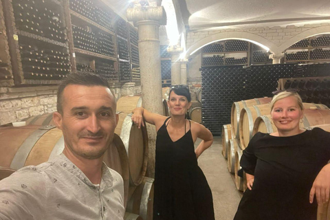 城市和城堡之旅 + 葡萄酒和拉基酒品鉴体验