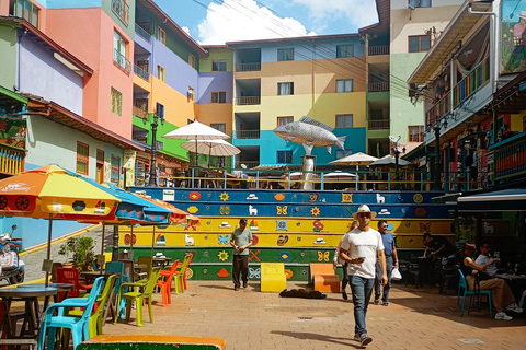 Guatapé Custom Tour, max 7 passengers Guatapé Custom Tour for up to 7 Passengers