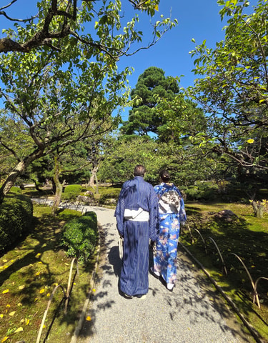 Kanazawa: Kimono Rental, Kenrokuen, and Castle Tour