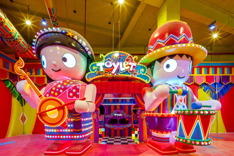 From Khao Lak: Carnival Magic Phuket Ticket with Transfer Royal Seat with Dinner