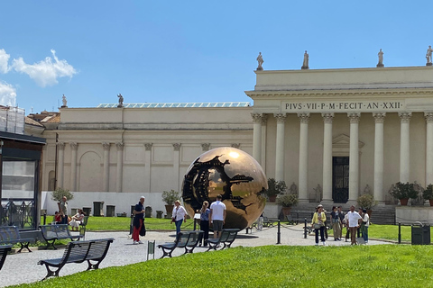 Vaticano: museus sem fila, Capela Sistina e Basílica de São PedroTour particular: Museus do Vaticano, Capela Sistina e Basílica