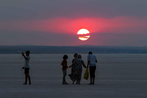 Cappadoce - Excursion étonnante au lac salé au coucher du soleil