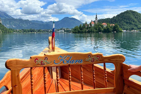 Ljubljana: Private Postojna Cave & Lake Bled Day Trip