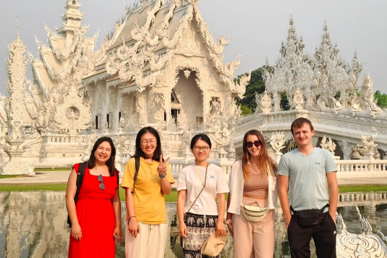 Chiang Rai:Guided Highlights Full-Day Tour-FREE LUNCH BUFFET Experience the Wonders of Chiang Rai with Free Thai Buffet