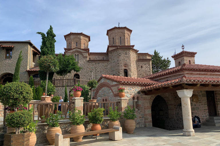 Meteora Monasteries Private Full Day Tour & Great Lunch