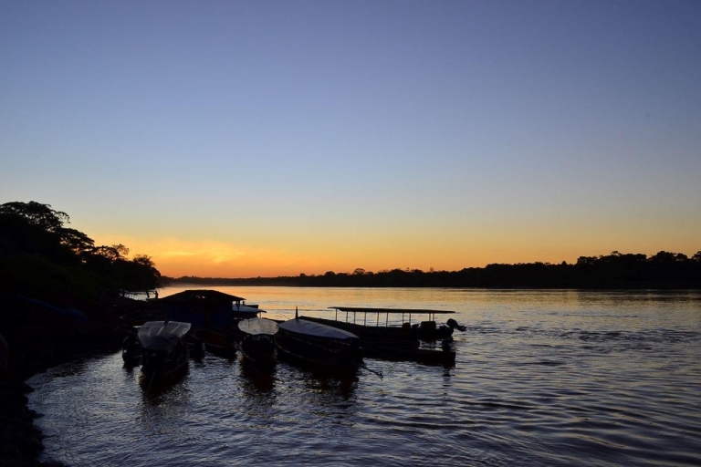 Puerto Maldonado: Boat ride at sunset