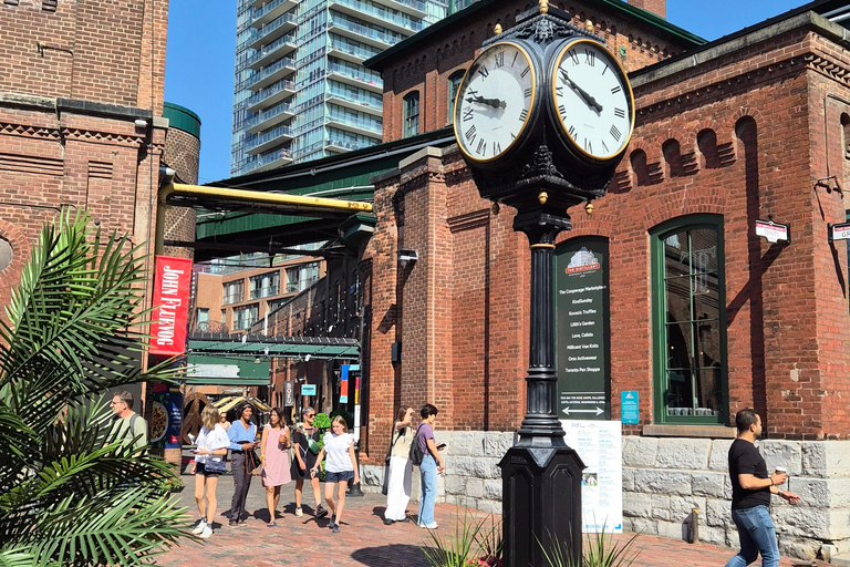 Toronto: Express - St. Lawrence Market+Distillery Food Tour
