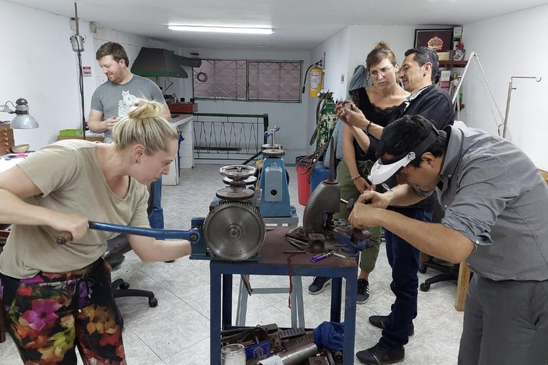 波哥大：制作属于你的祖母绿戒指波哥大：制作属于你自己的翡翠戒指