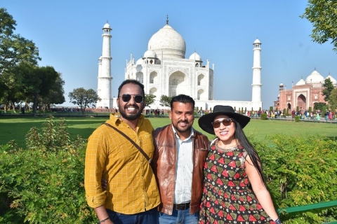 From Jaipur: Taj Mahal Sunrise and Agra Fort Private Tour