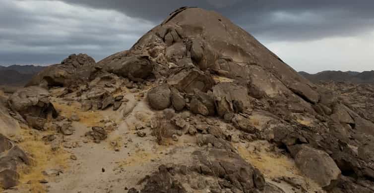 Jeddah: Moon Mountain Guided Hiking Tour with Snacks photo 5