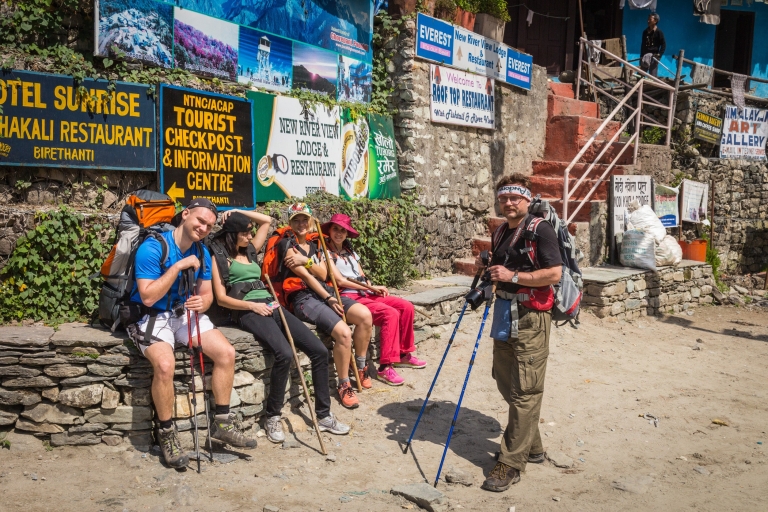 Trekking al Campo Base del Annapurna y Safari por la Jungla de Chitwan - 15 Días