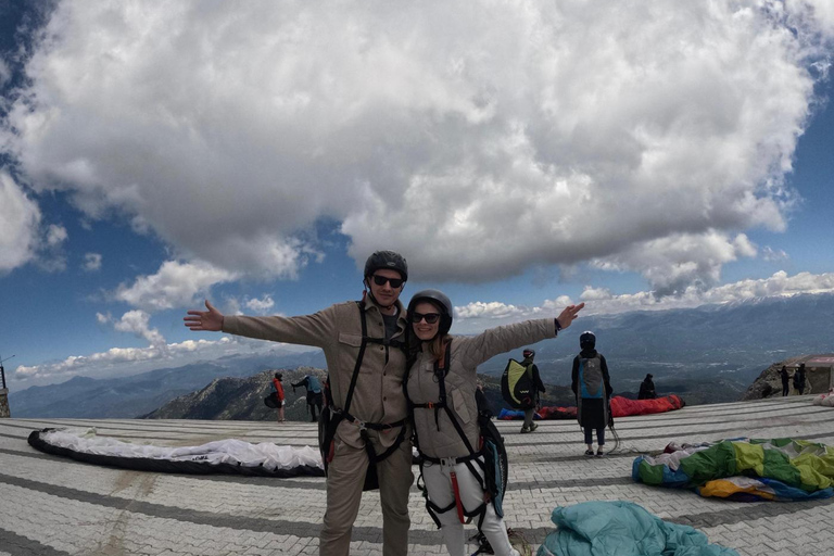 Tandem Paragliding in Fethiye, Oludeniz | Female Pilot