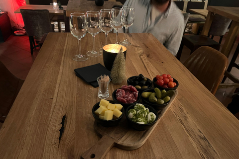 Luxembourg: Wine Tasting Experience at the Wine Republic Classical Tasting with snacks