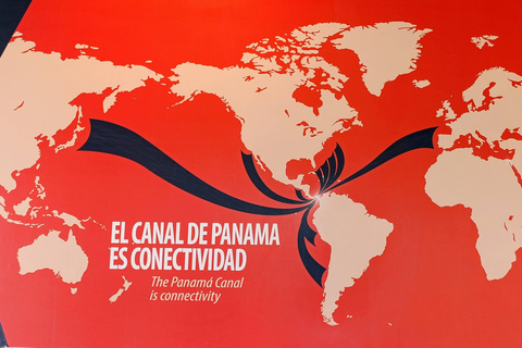 Panama City: Historic District and Canal Tour with Transfer