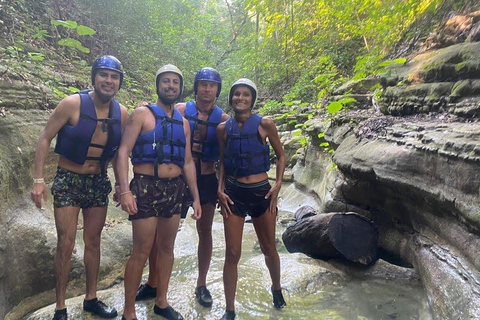 Jarabacoa: Jimenoa River Canyoning and Rappelling Tour