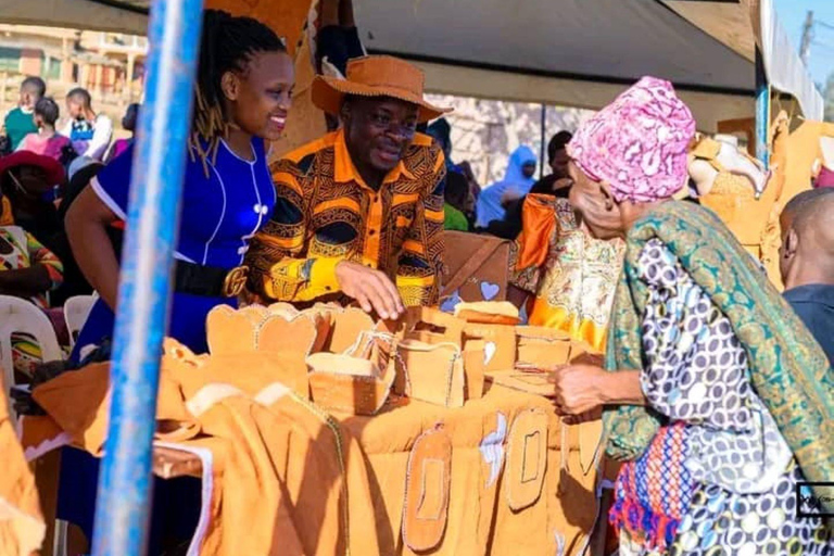 Jinja: Barkcloth Painting and Basket Weaving Workshop