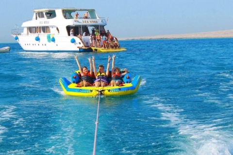 Sahl Hasheesh: Wycieczka na wyspę Orange z nurkowaniem i parasailingiemOrange, parasailing, wycieczka łodzią, lunch, napoje i transfery