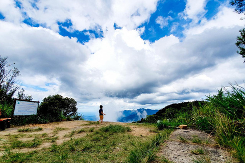 Desde Da Nang: Trekking en el Parque Nacional Bach MaTour en grupo (máximo 15 pax / grupo)