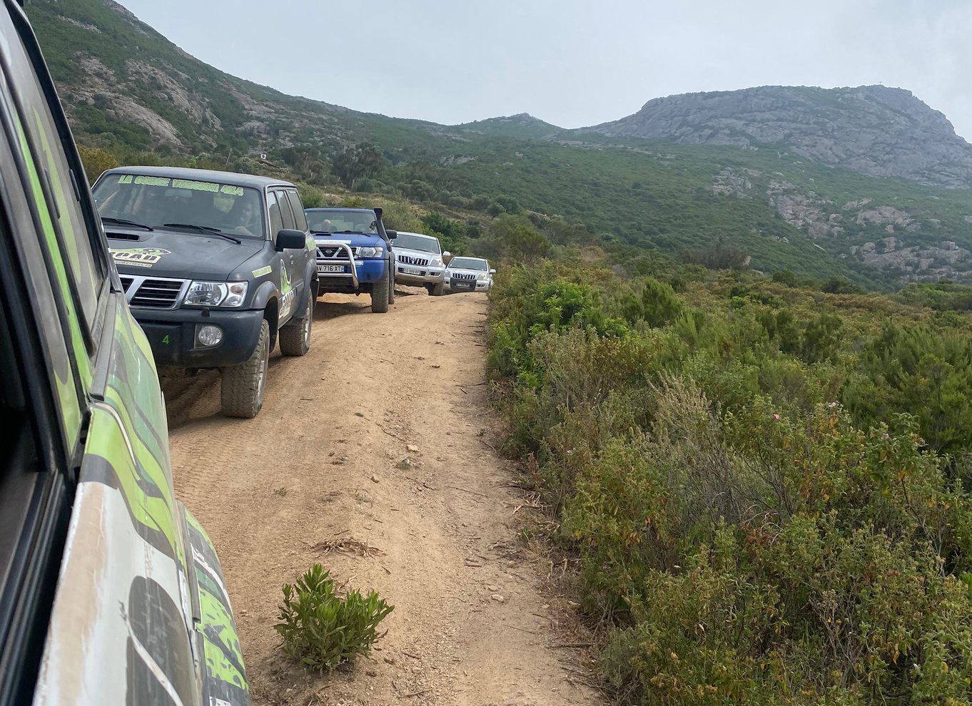 Fra Calvi: 4x4-dagstur til bjergene og Agriates' Saleccia-strand