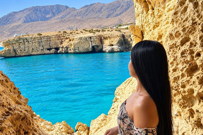 Shared Wadi Shab, Bimmah Sinkhole & Fins Beach