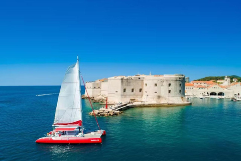 Crociera in catamarano al tramonto a Dubrovnik