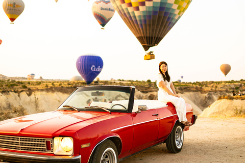 Capadocia: sesión de fotos en un coche clásico