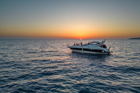 Bonifacio: Lavezzi Eilanden Dagtrip per Boot