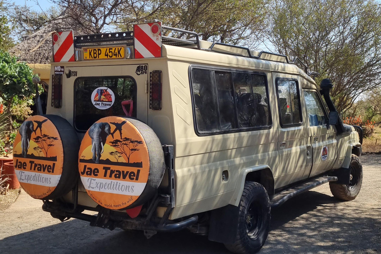 Nairobi: Safari de 3 dias em Maasai Mara com alojamento.AW