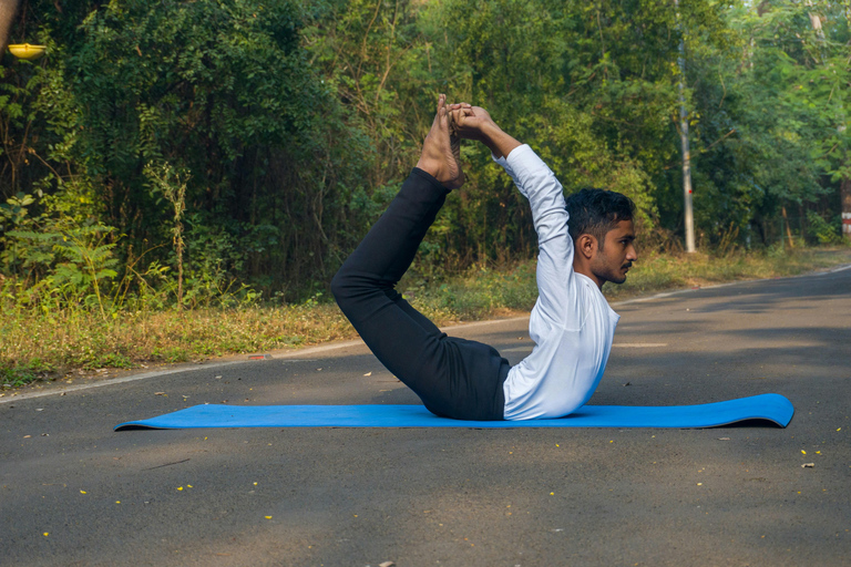 Varanasi: Private Yoga Class with Hotel Pickup default