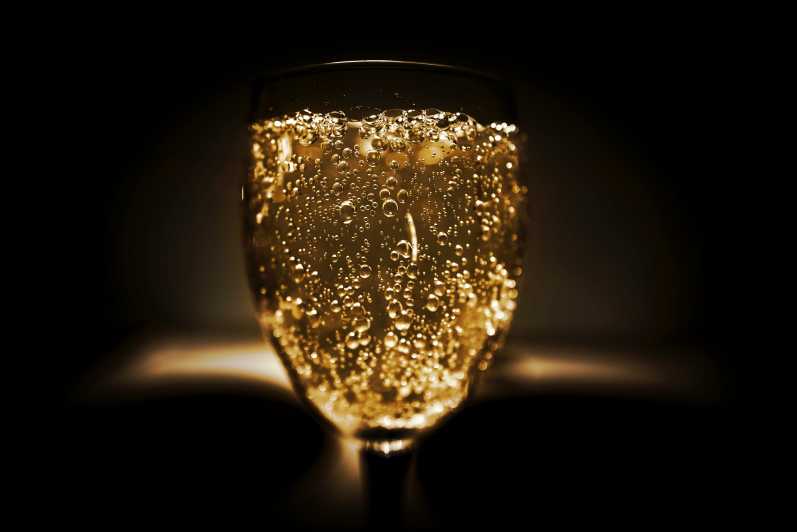 The secret of Italian bubbles - taste & learn to distinguish