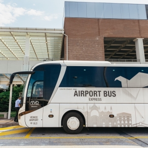 Venice: Bus Transfer between Marco Polo Airport and City