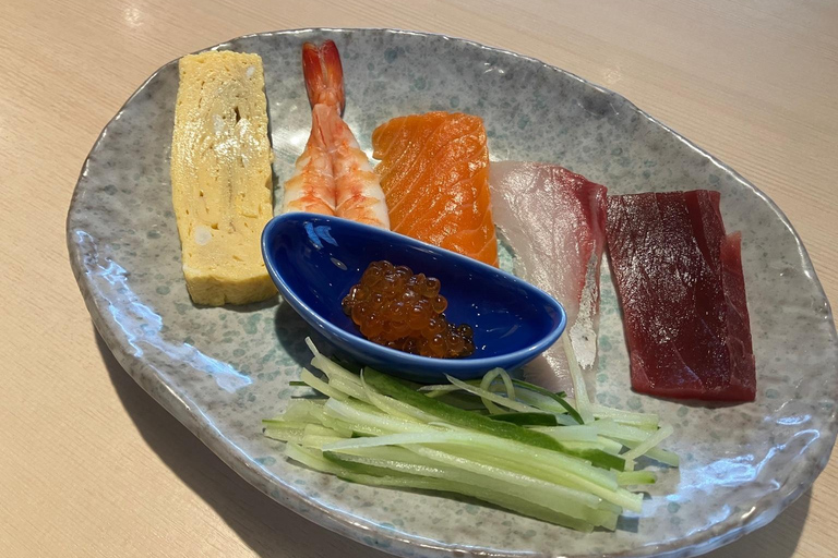 Ishikawa Sushi Making Experience in Kanazawa