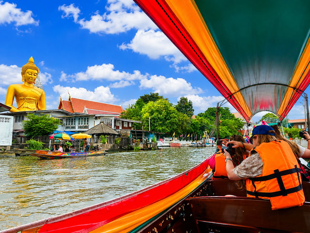 Bangkok: 2 hrs Private Longtail Boat Canal Tour & Big Buddha
