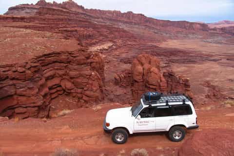 From Moab: Full-Day Canyonlands and Arches 4x4 Driving Tour
