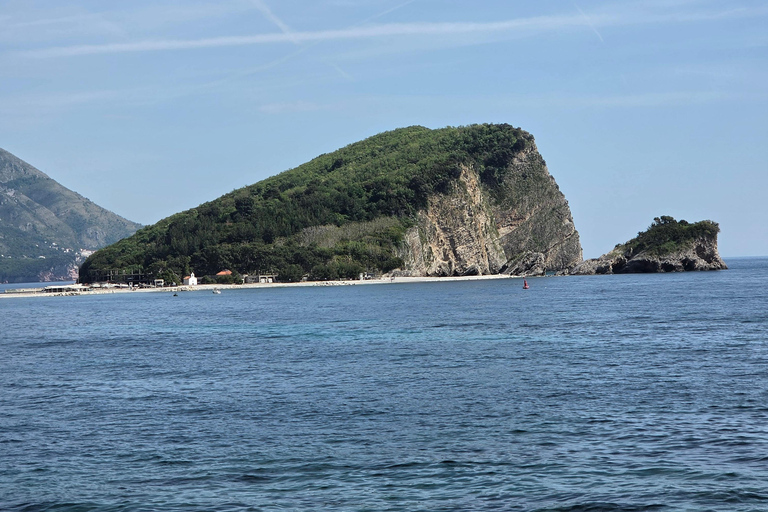 Budva: Guided Walking Tour with Old Town & Citadel