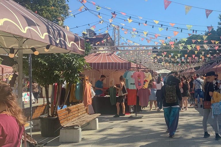 2日雅姆博尔库克兰迪亚节与普罗夫迪夫导游之旅2天亚姆博尔库克兰迪亚节及普罗夫迪夫导游游