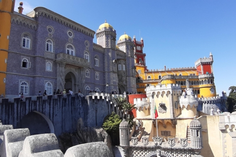 Lisboa: Tour privado Sintra, Cabo da Roca, Cascais, Estoril From Lisbon: Portuguese Riviera Private Guided Day Trip