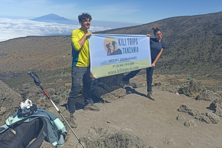 TRASA UMBWE DOŁĄCZ DO GRUPY KILIMANDŻARO W 6 DNIKILIMANJARO: Dołącz do Kili Trip 6 dni 5 nocy przez Umbwe Route