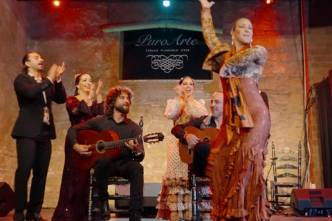 Jerez: Espetáculo de Flamenco + Menú opcional no Tablao Puro Arte 20257:00 PM Espetáculo com uma bebida