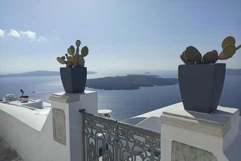 Santorini: Private 2-Day Tour with Transfers Included Santorini Splendor: Iconic Combo