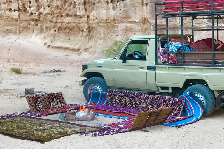 Wadi Rum: Desert Camp Tour With Jeep Safari And Star Gazing: