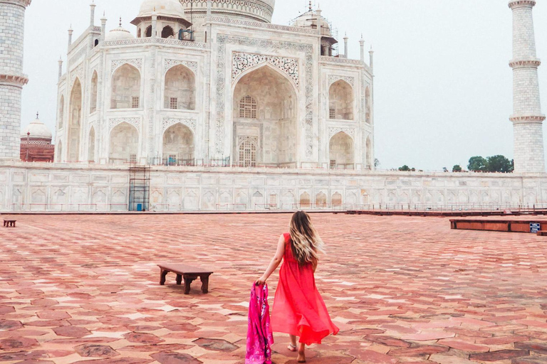 Delhi: Same-Day Taj Mahal Trip with India's Fastest Train