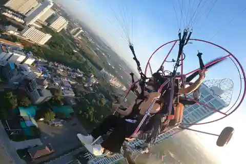 Pattaya: Beach + City Scenic Paramotor Flight by BFA