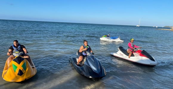 Montego Bay: Private Parasailing and Jet Ski Adventure
