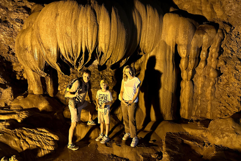 Cao Bang: Ban Gioc Waterfall Day Tour by Motorbike or Car Full-Day Car Tour with a Local Guide