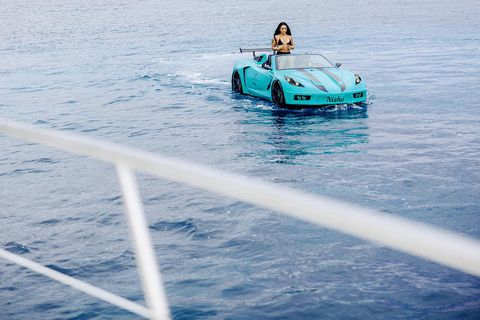 Montego Bay: Yacht Tour with Food, Drinks & Swimming Stop